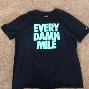 Xl Nike tee shirt navy